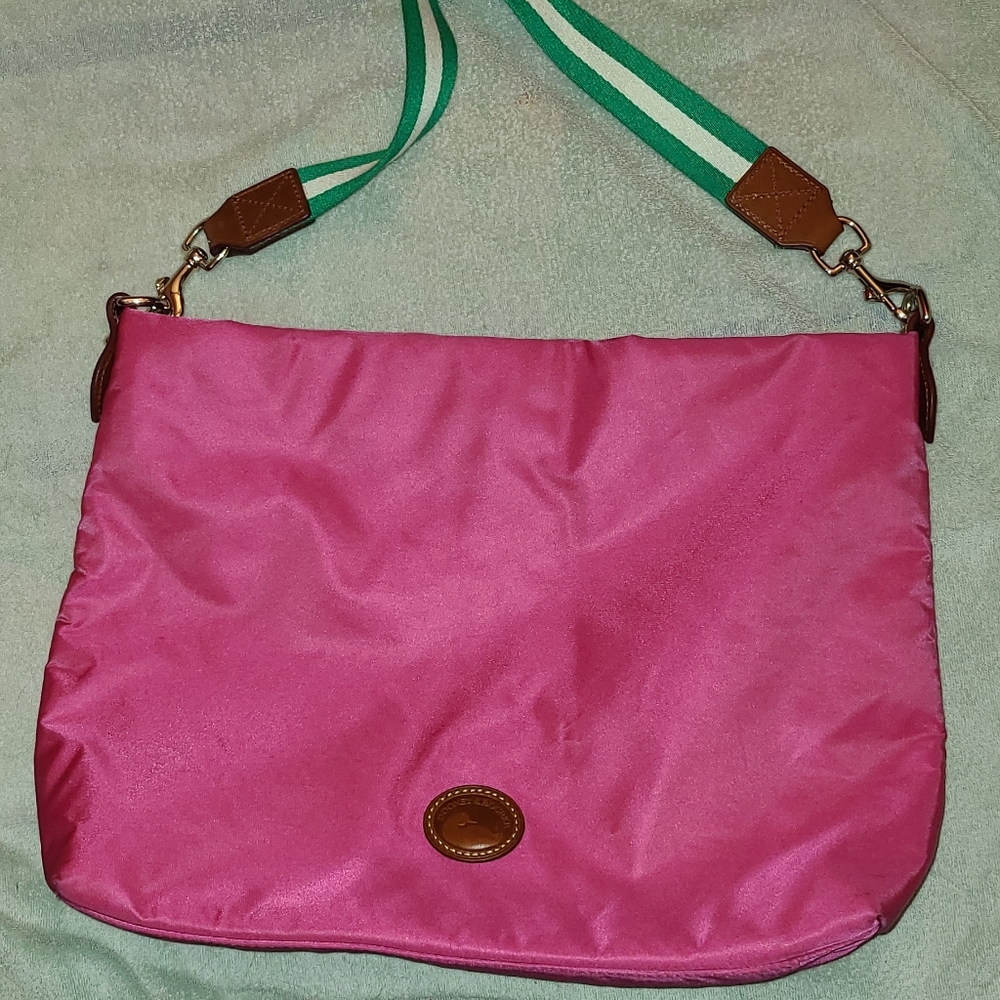 Dooney and Bourke Extra Large Sac